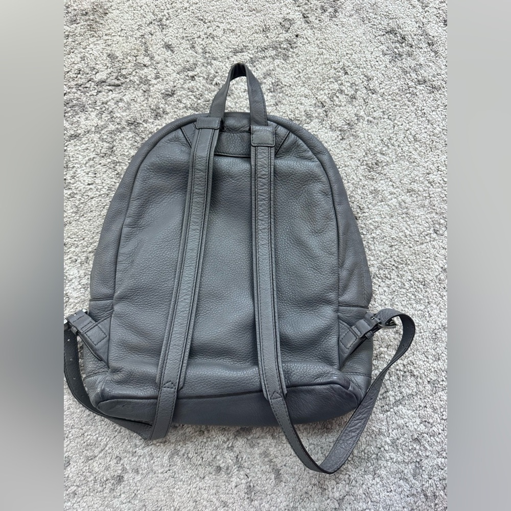 Michael Kors Leather Backpack + Wallet Set Gray - Picture 14 of 14
